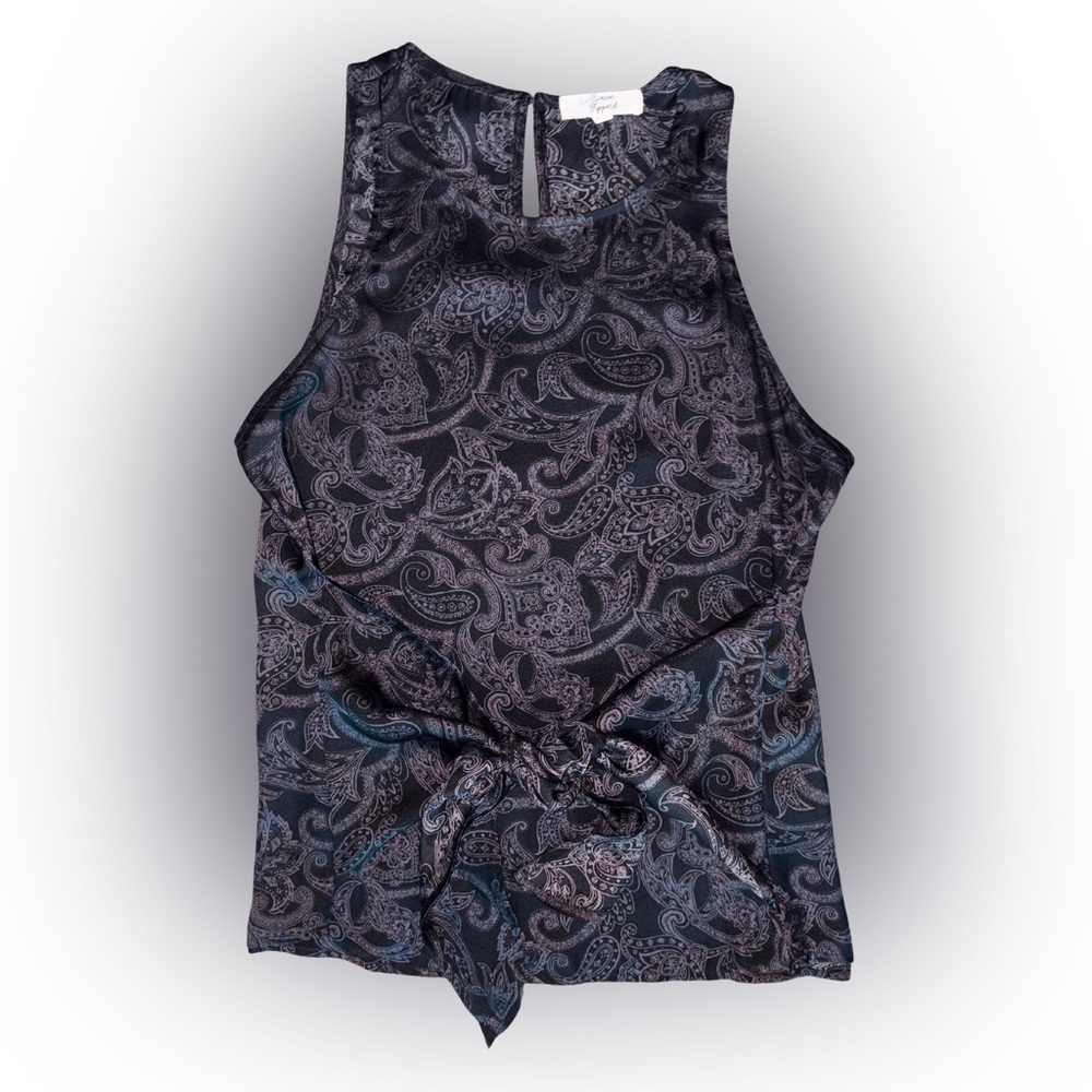 Tie Front Black & Gray Paisley Crewneck Tank